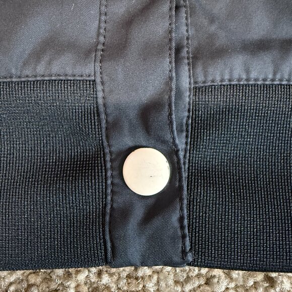 Nike Sportswear Varsity Jacket Women XL Black Stretch Swoosh Nylon Snap Button - Picture 7 of 14